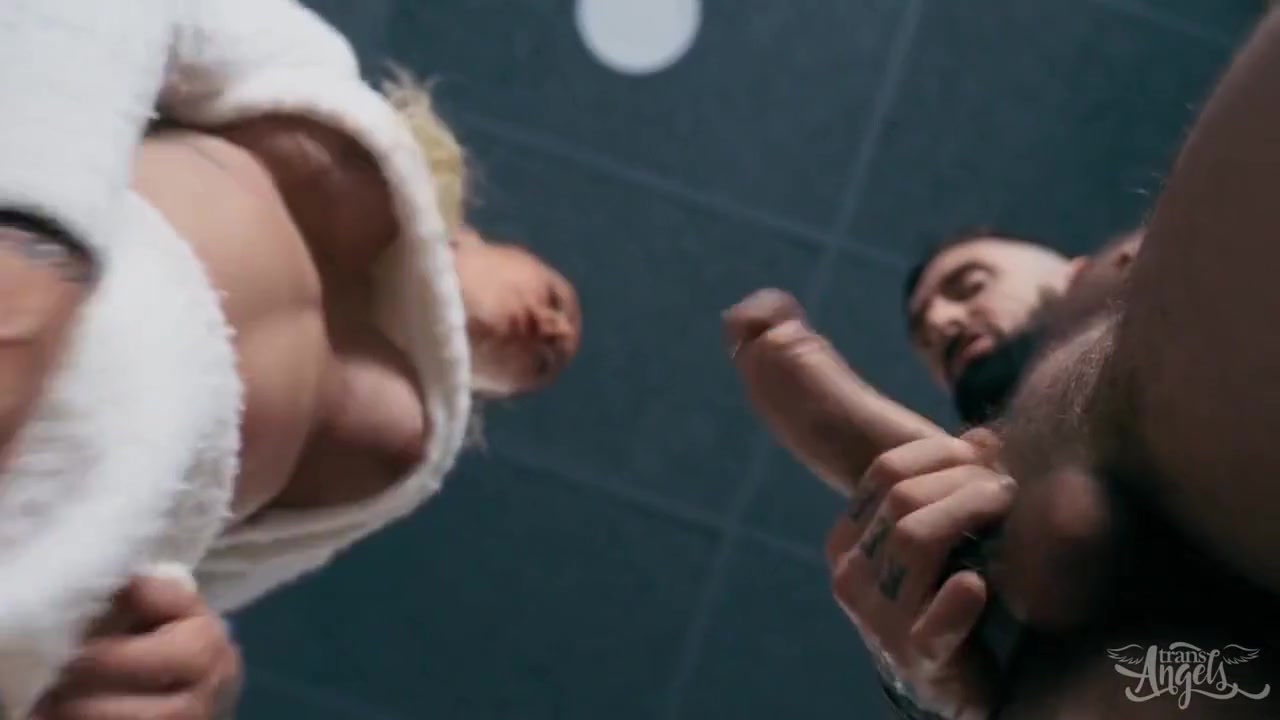 Trans Angel Babi Honey Anal Sex