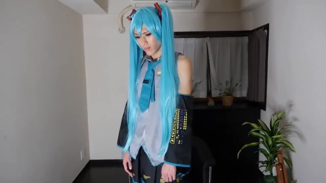 Obedient Crossdresser Cosplayer Rei