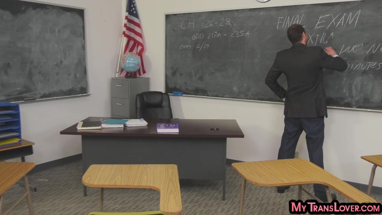 College uniform TS Asian babe bareback banged in classroom