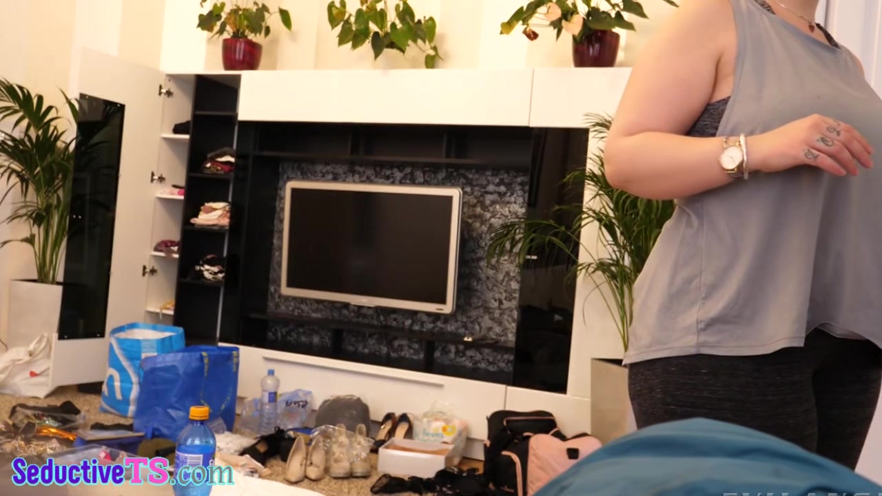 Homemade brunette transgender poses in her sexy lingerie